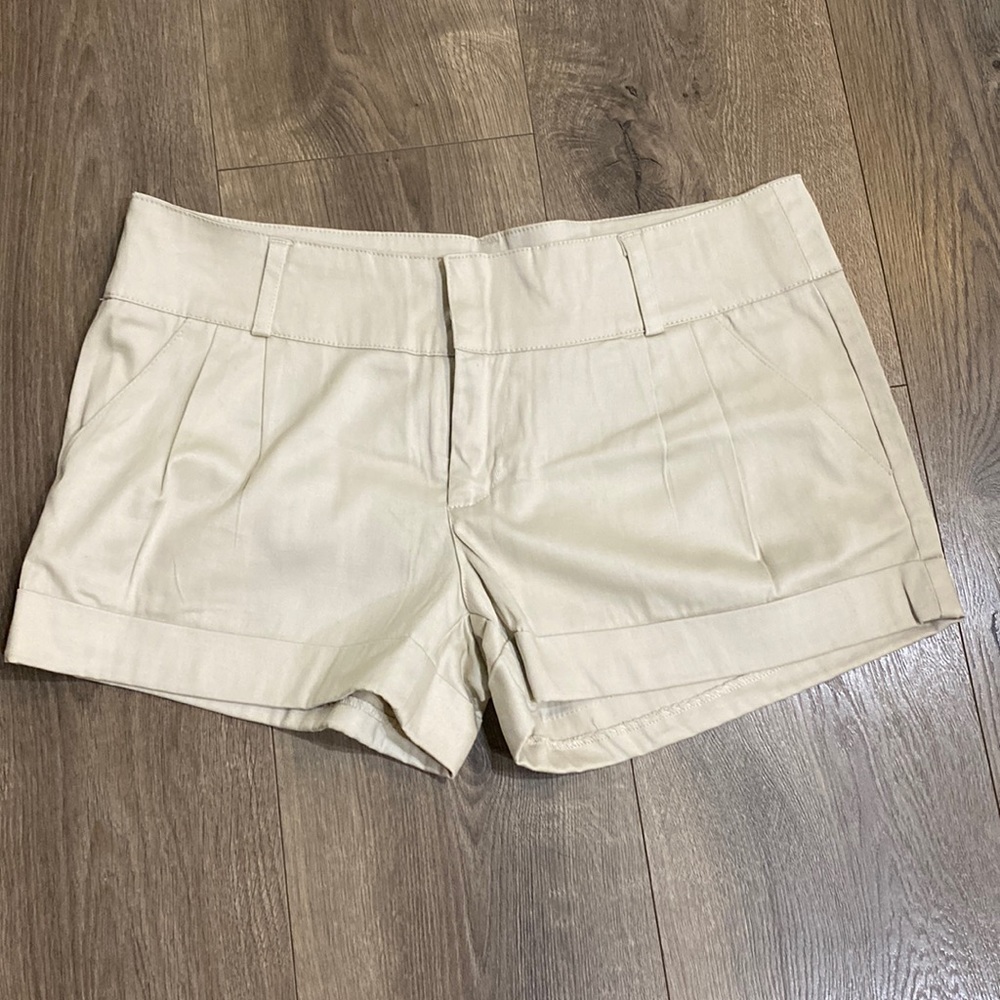 Love Culture khaki shorts